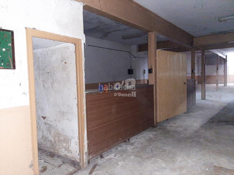 Foto 2f42975a-2ec6-4328-a83b-c2e538e6f165. Local commercial dans Marianao Sant Boi de Llobregat