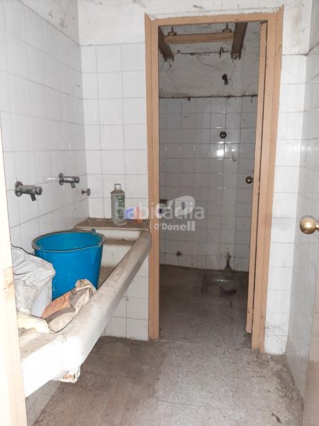 Foto 5b21dc8e-b1e1-42a4-8639-d5bce323e41f. Local commercial dans Marianao Sant Boi de Llobregat