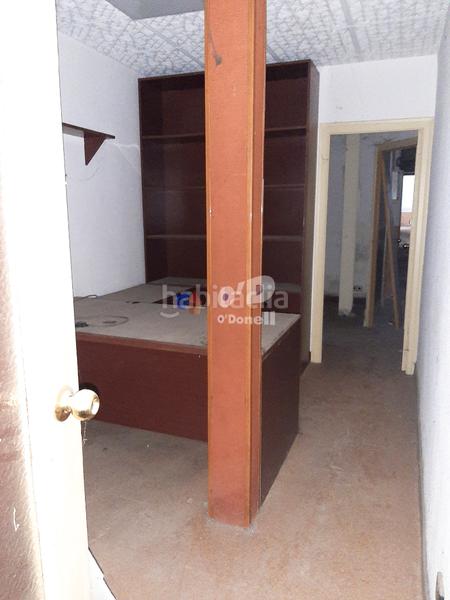 Foto 678f1997-4214-49e9-b275-ddec636d3e9e. Local commercial dans Marianao Sant Boi de Llobregat