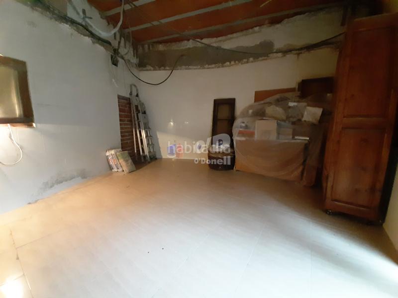 Foto affe2ac3-1a9f-4d58-965b-ce5be8885882. Affitto locale commerciale in Centre Sant Boi de Llobregat