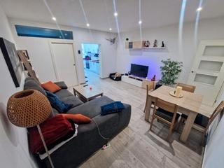 Appartement à Centre. Planta baja con terraza a nivel en zona centro