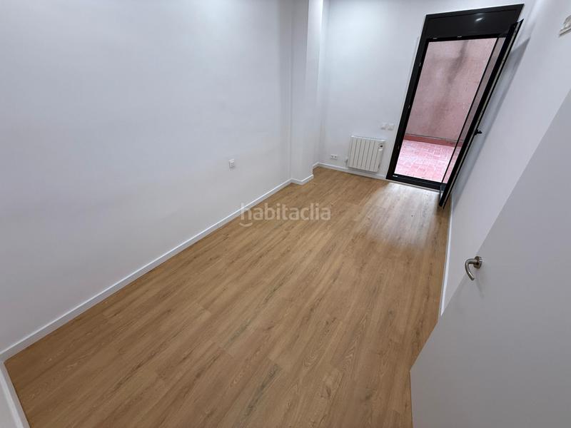 Foto fa6ea6ee-9828-45a4-bf9d-1415674c46a7. Etagenwohnung mit heizung in Centre Sant Boi de Llobregat