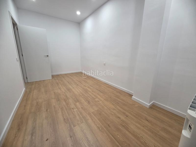 Foto 3b0b42c2-cebc-4611-b0d0-95d52cf1fa78. Pis amb calefacció a Centre Sant Boi de Llobregat