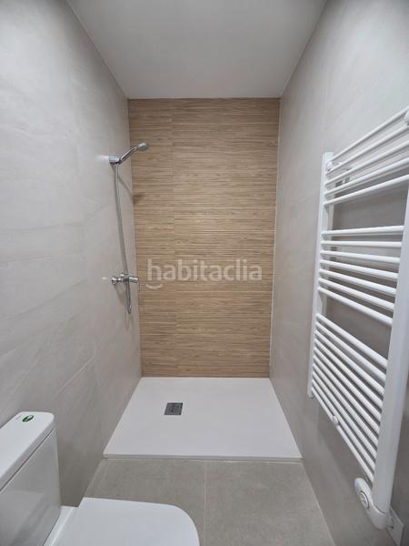 Foto a4704d39-efe3-4999-9975-52b0fe7a4881. Pis amb calefacció a Centre Sant Boi de Llobregat