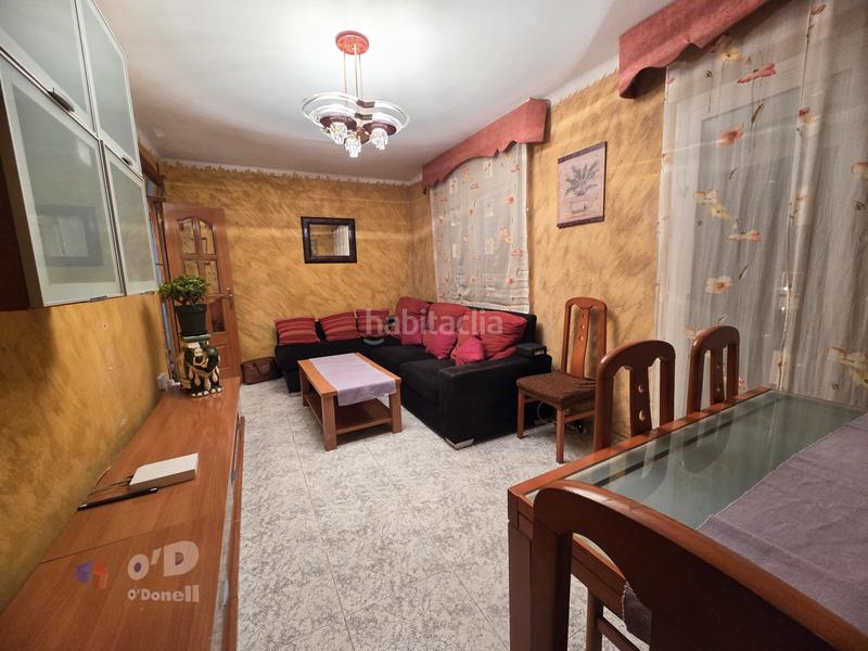 Foto 38bede8a-4baf-4025-bb24-9a72f9432193. Flat with heating in Ciutat Cooperativa-Molí Nou Sant Boi de Llobregat