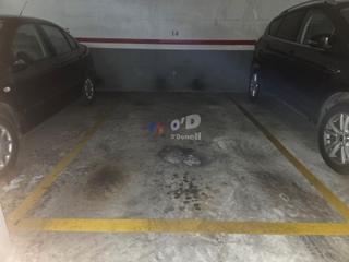 Parking coche en Marianao. Parking en calle victoria