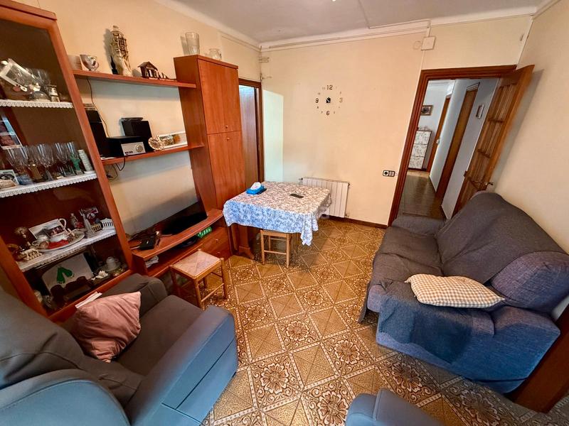 Foto 56ae6073-a591-44ed-954c-b6b45de8a8d0. Appartamento con riscaldamento in La Gavarra Cornellà de Llobregat