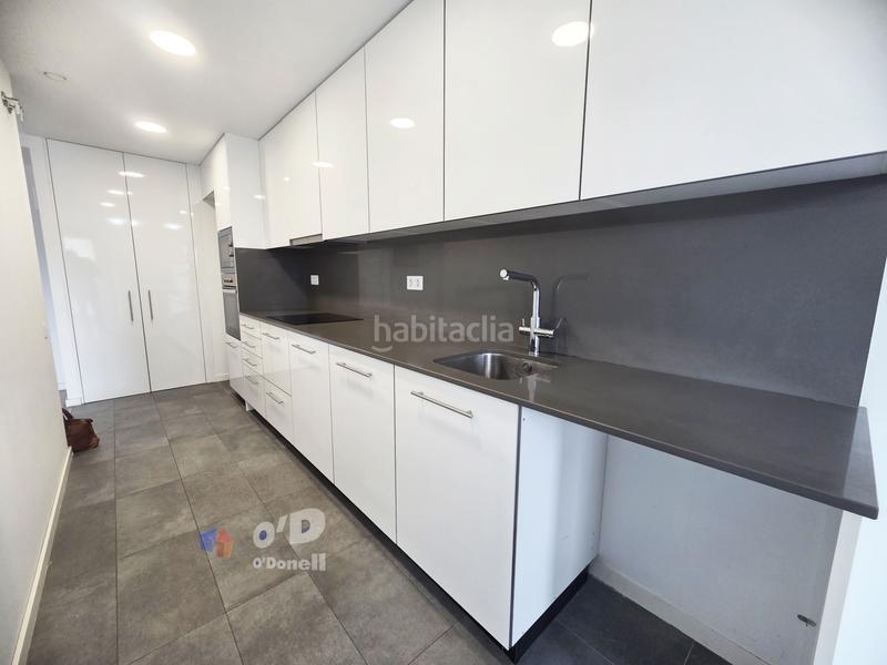 Foto dad5a38b-e30c-4344-903c-5546439a1b6a. Pis amb calefacció piscina a Marianao Sant Boi de Llobregat