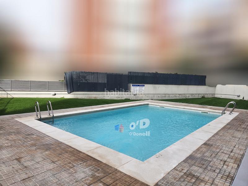 Foto f2525fa5-0efa-4424-a472-31057f1bea91. Pis amb calefacció piscina a Marianao Sant Boi de Llobregat