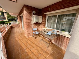 Maison dans Vallirana. Gran casa muy funcional con piscina y gran parking