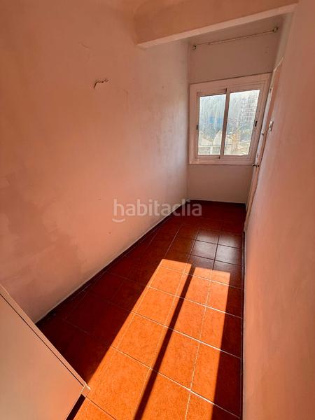 Foto 130b0d0f-00d3-4ae3-ad70-b34e6d8d6922. Pis a Sant Josep Hospitalet de Llobregat (L´)