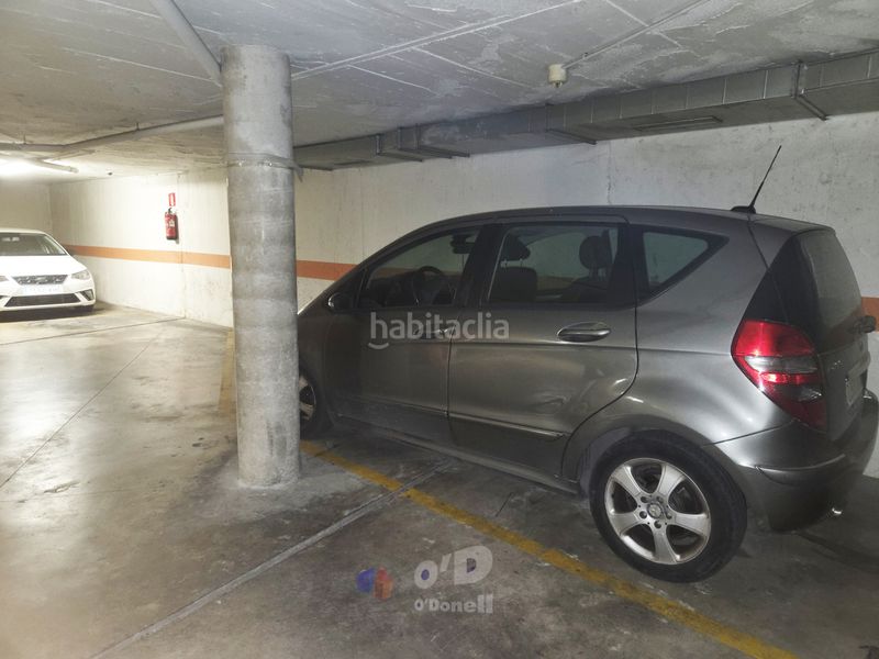 Foto 318397d4-7454-4e3d-a1fc-7b00885294d1. Aparcament cotxe a Centre Sant Boi de Llobregat