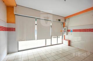 Miete Geschäftsraum in Rambla turó 12. Oportunidad! amplio local, en zona comercial y residencial en mo