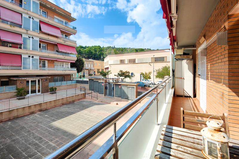 Foto 5f3be0c2-3d6e-4d0b-840b-d674f6015eea. Pis amb calefacció aparcament a Montgat