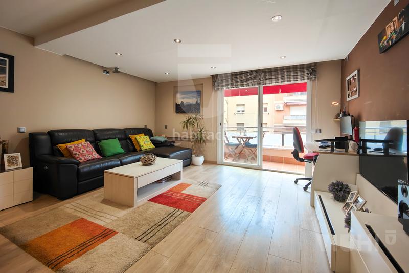 Foto c14b35f5-3116-47ac-864d-1f7c511977ac. Pis amb calefacció aparcament a Montgat