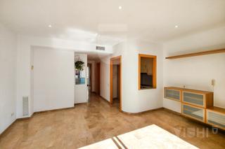 Office space  Carrer de malats. Oficina en venda a carrer de malats