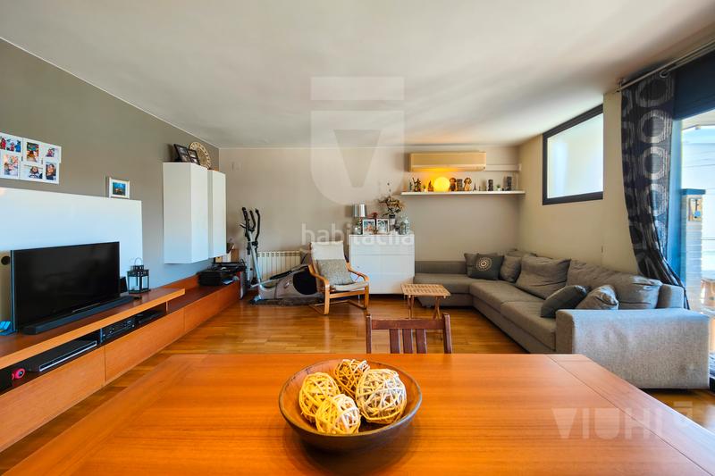 Foto 20f83e56-16b4-4c2a-9fda-cd687bad831a. Appartamento con riscaldamento parcheggio piscina in Tiana