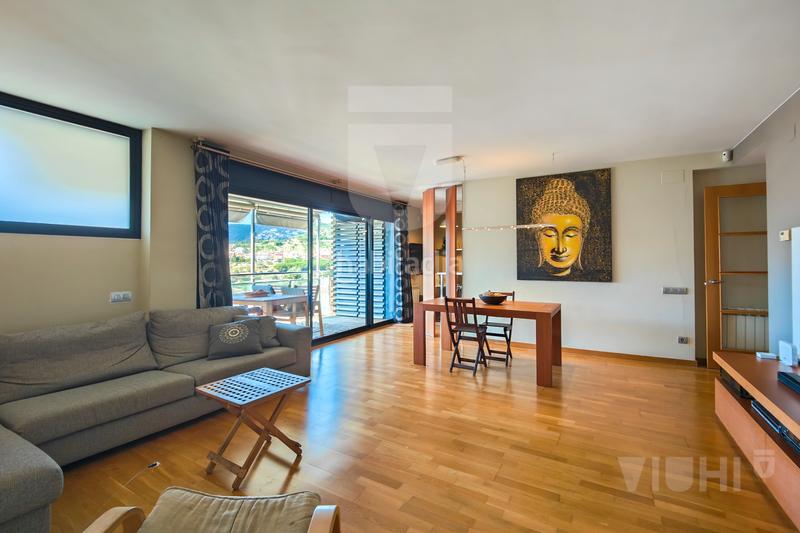 Foto 87d56855-9c44-4928-8d25-0d1f599f6583. Appartamento con riscaldamento parcheggio piscina in Tiana