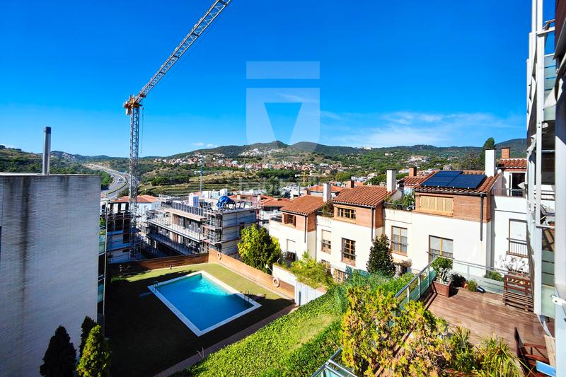 Foto ac53851a-a790-4ec0-96f0-158dbe6f4478. Appartamento con riscaldamento parcheggio piscina in Tiana