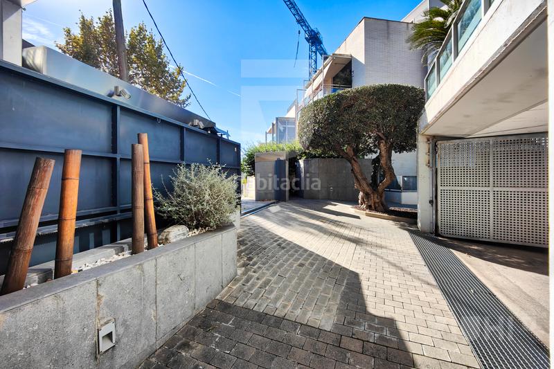 Foto dc7196aa-b134-4d6e-933c-6b6f7958bdbd. Appartamento con riscaldamento parcheggio piscina in Tiana