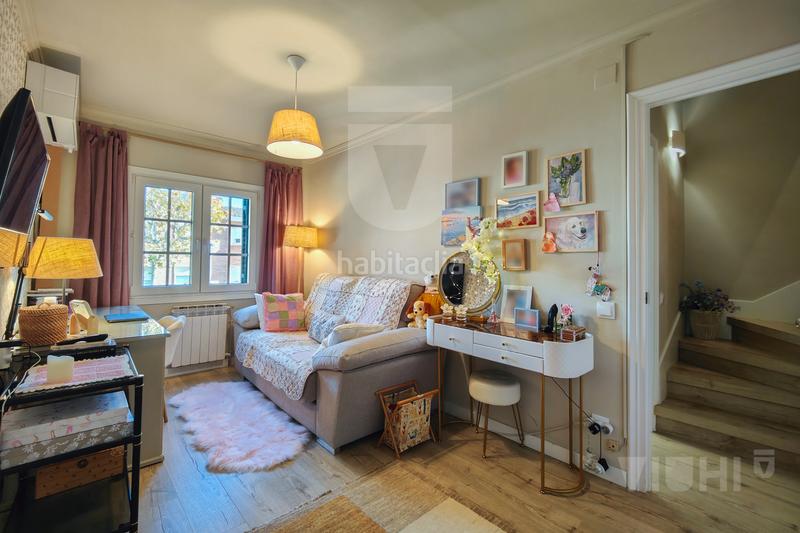 Foto 346bc86b-036a-44b7-abe8-d4624034fdca. Semi detached house with fireplace heating parking in Tiana