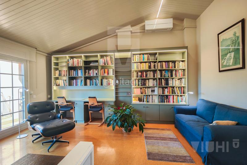 Foto 7c0042a0-cf4c-4bcd-80e6-2944669049d6. Semi detached house with fireplace heating parking in Tiana