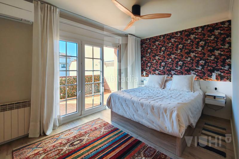 Foto 810c4a44-189a-4120-9d0d-bf2361e38c3f. Semi detached house with fireplace heating parking in Tiana