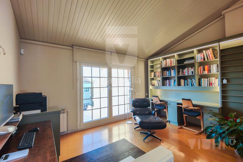 Foto a896a80d-f293-4388-81c9-2d60b3c187c2. Semi detached house with fireplace heating parking in Tiana