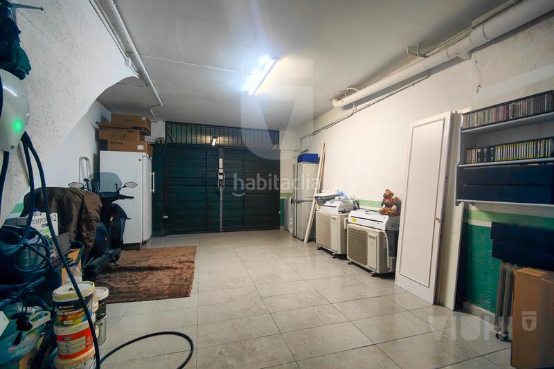 Foto e0c8d427-409a-40dc-aa20-24ace28743b8. Semi detached house with fireplace heating parking in Tiana