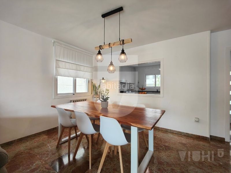 Foto a01543e4-5272-46ec-817e-fd3939dd79d6. Casa amb xemeneia calefacció aparcament a Califòrnia-Santa Madrona Masnou (El)
