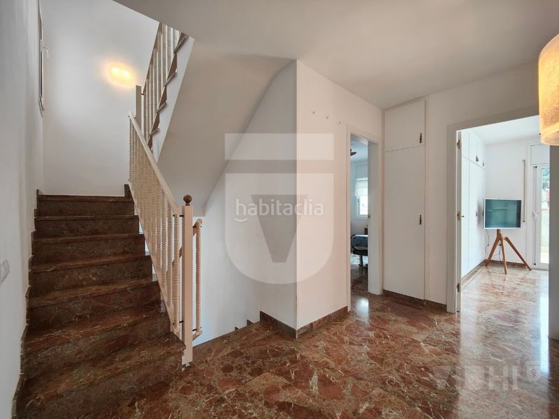 Foto a6f14bd0-55ba-44ce-a13b-0f82e93e8bb3. Casa amb xemeneia calefacció aparcament a Califòrnia-Santa Madrona Masnou (El)