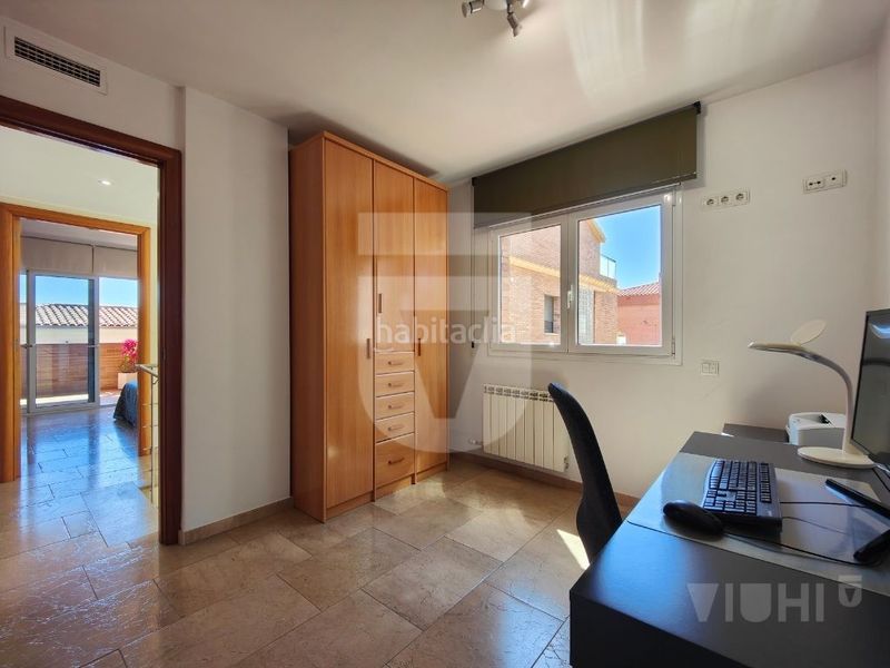 Foto b6706f43-cbc3-469d-ba58-e7e9f964b8a8. Casa amb xemeneia calefacció aparcament a Premià de Dalt