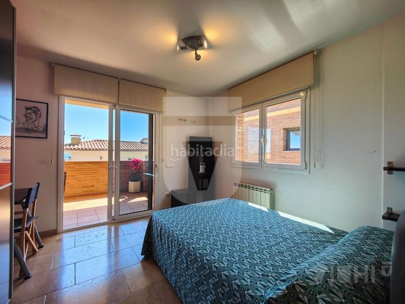 Foto b9022472-d737-43ed-ac5c-a02773ee0d61. Casa amb xemeneia calefacció aparcament a Premià de Dalt