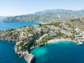 Casa a Calle la testa 3. Brightbay  14 villas de lujo en marina del este, la herradura
