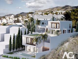 Casa a Calle jerez 24. Villas los arcos  exclusividad y lujo frente al mediterráneo
