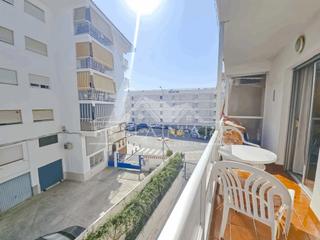 Apartament  N/a. Apartamento con piscina y parking comunitario en el centro de ne