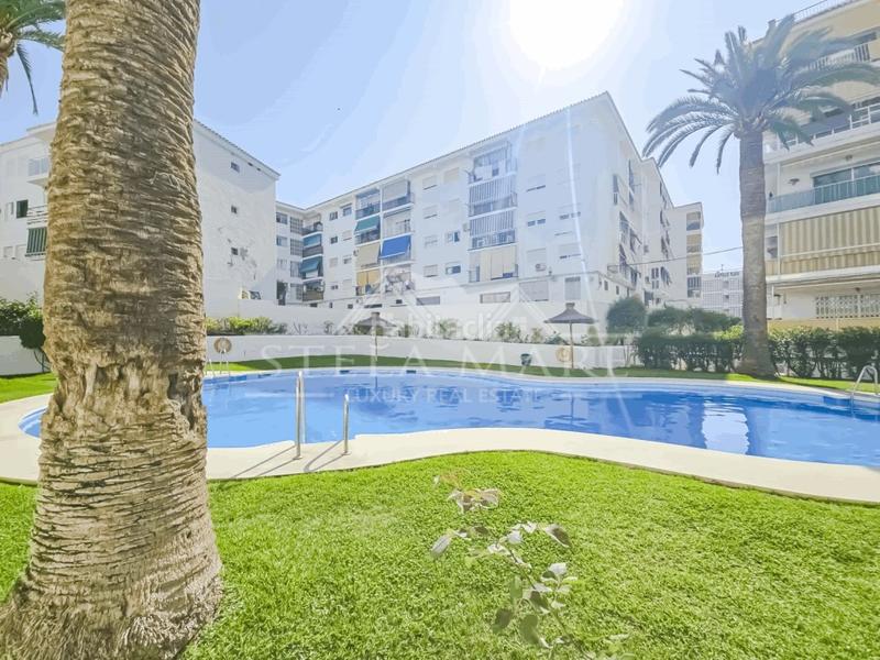 Foto 2a623a97-8a68-4df7-8d01-5eab9d24cfc9. Appartement avec parking dans Centro Nerja