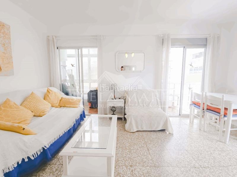 Foto bf483c5c-f1cc-496e-9611-e3e51223c11d. Appartement avec parking dans Centro Nerja