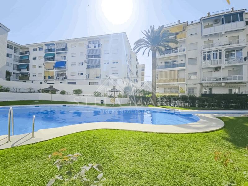 Foto eb79ce60-dcdb-4491-bbdb-986b1dd4d9c1. Appartement avec parking dans Centro Nerja