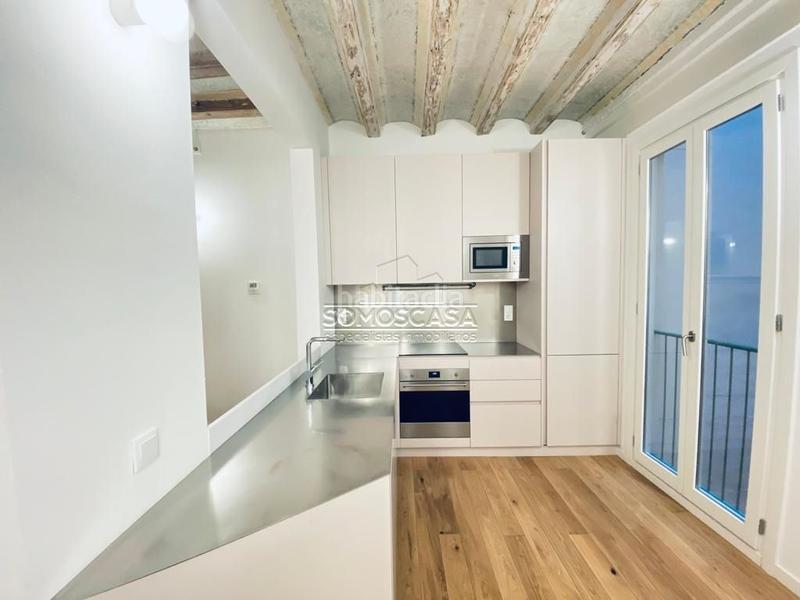 Foto 5f9d51e9-bc31-4241-b809-31df39418021. Alquiler piso exclusividad - finca nueva - terraza - piscina - wifi - alto standing- piso de 2 habitaciones en Barcelona