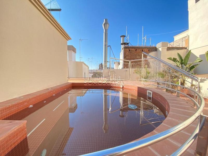 Foto 8cb8b498-f9c8-4f8b-b985-ee280df5f248. Alquiler piso exclusividad - finca nueva - terraza - piscina - wifi - alto standing- piso de 2 habitaciones en Barcelona