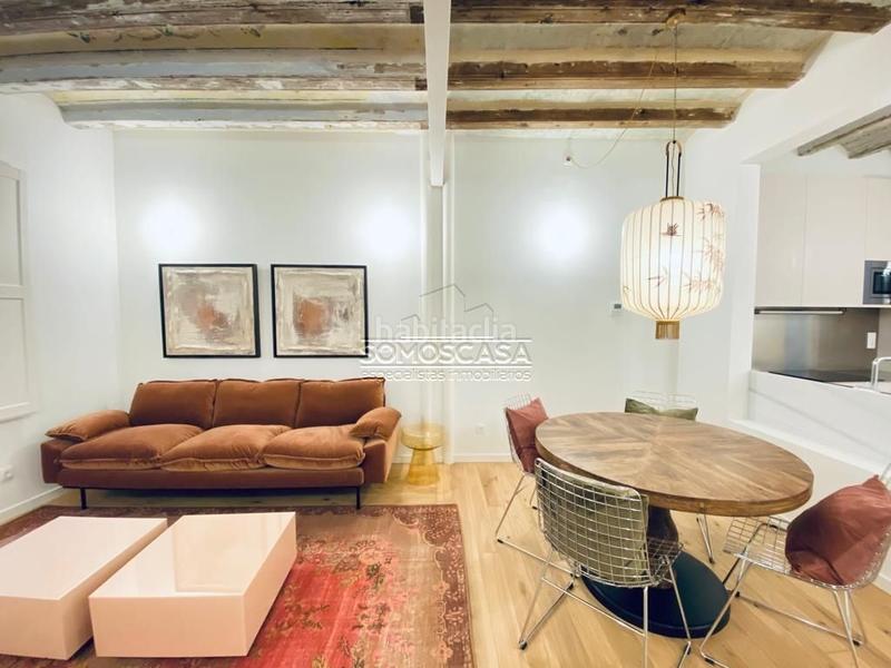 Foto 6d39c3a2-ba21-422d-b023-718fe56a0e21. Miete etagenwohnung mit heizung in Gòtic Barcelona