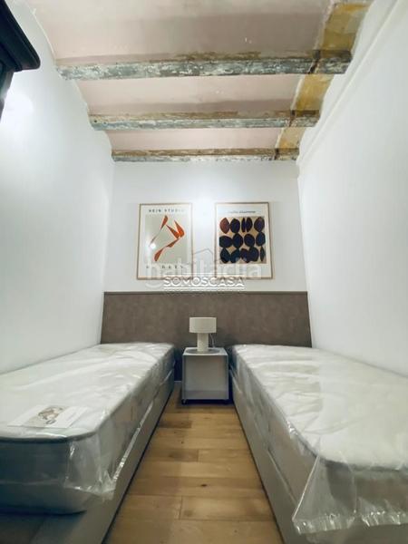 Foto fe47e120-1032-4eb4-9465-f10ec7b0e3d5. Miete etagenwohnung mit heizung in Gòtic Barcelona
