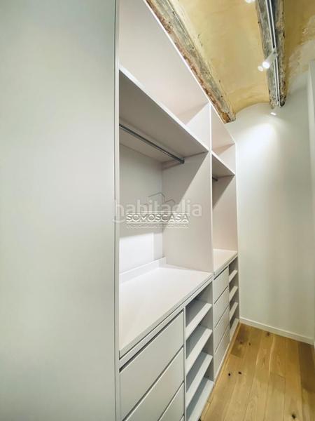 Foto 5ff4471c-6974-47d4-b0c4-86830cfe5bf5. Rent flat with heating in Gòtic Barcelona