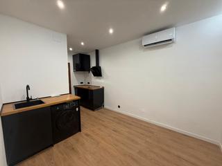 Miete Etagenwohnung  Carrer de berlín