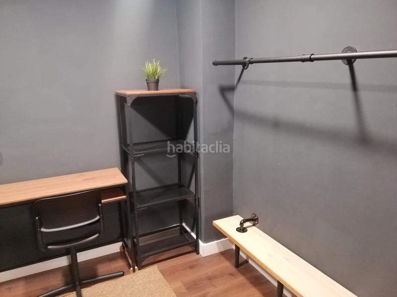 Foto 85bde355-0d3f-4313-be46-b90edcc17213. Flat in El Camp de l´Arpa del Clot Barcelona