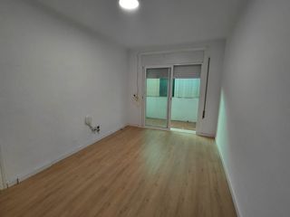 Etagenwohnung  Carrer de la riera