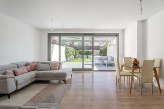 Casa  Carrer doctor roig i ravent�s