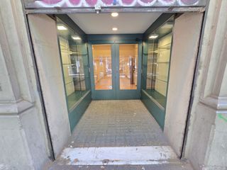 Business premise in Carrer d'Aribau