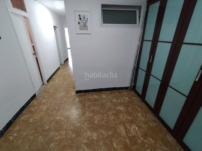 Foto 5462c13a-f496-4e48-871e-dd0f6971028c. Pis a Raval Barcelona